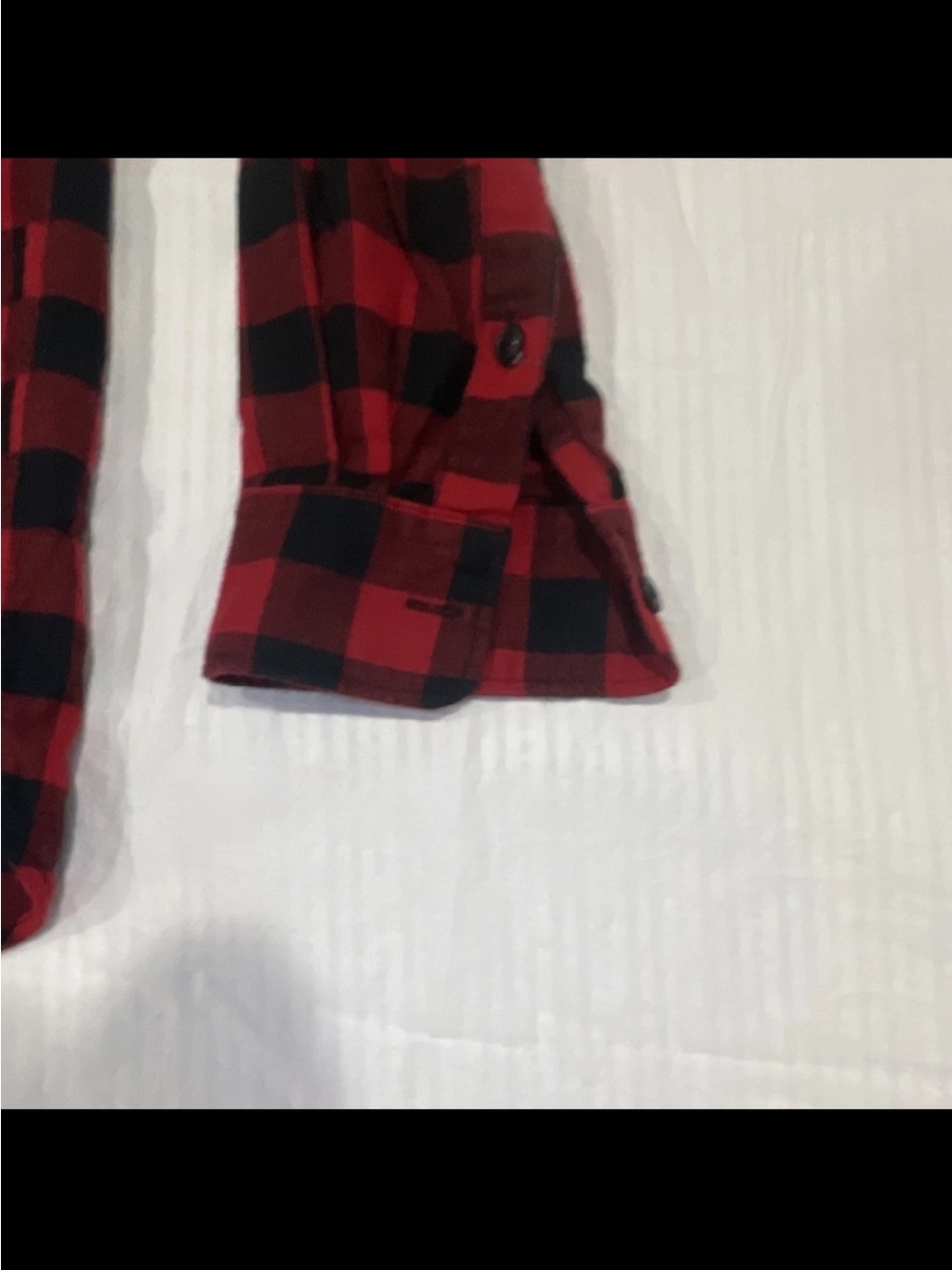 Uniqlo Red and Black Buffalo Plaid Button-Down Shirt - Men - Picture 4 of 5